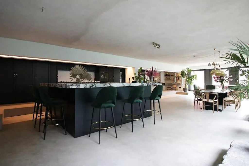Luxus Studio Societe An Der Spree Berlin 0*,